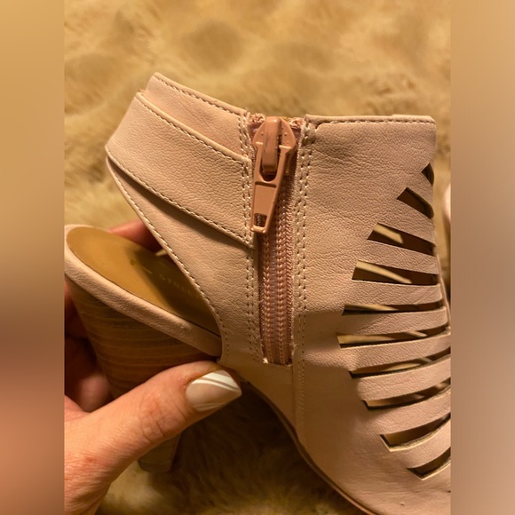 Streetwear Society size 7 dusty rose heels - Picture 2 of 7